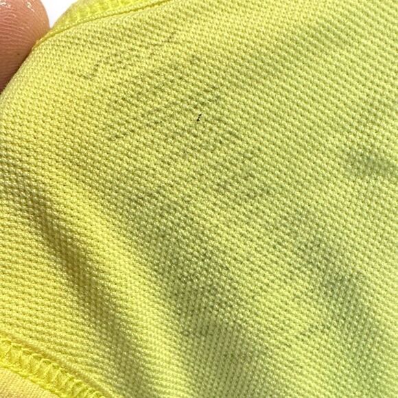 VICTORIA’S SECRET VICTORIA SPORT VSX Women’s Neon Yellow Seamless Sports Bra Siz - Picture 3 of 4